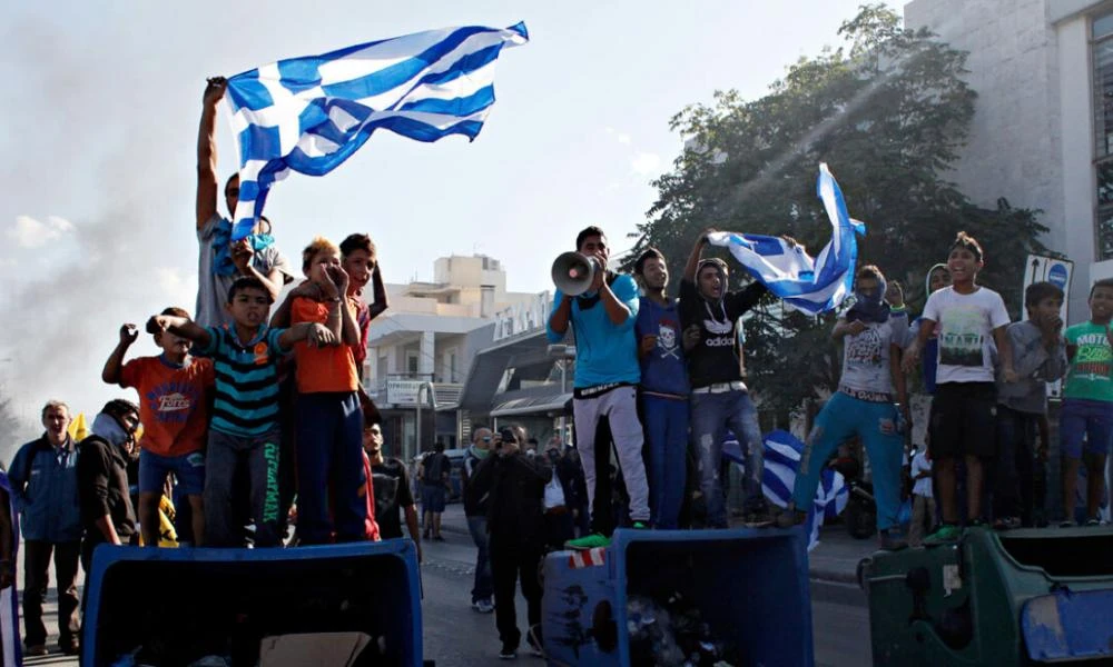 Αποκάλυψη: Η απάτη με τους εικονικούς γάμους μεταξύ αλλοδαπών με γυναίκες Ρομά – Γέμισαν παιδιά την Αχαΐα και Ηλεία με το επώνυμο... Σινκ